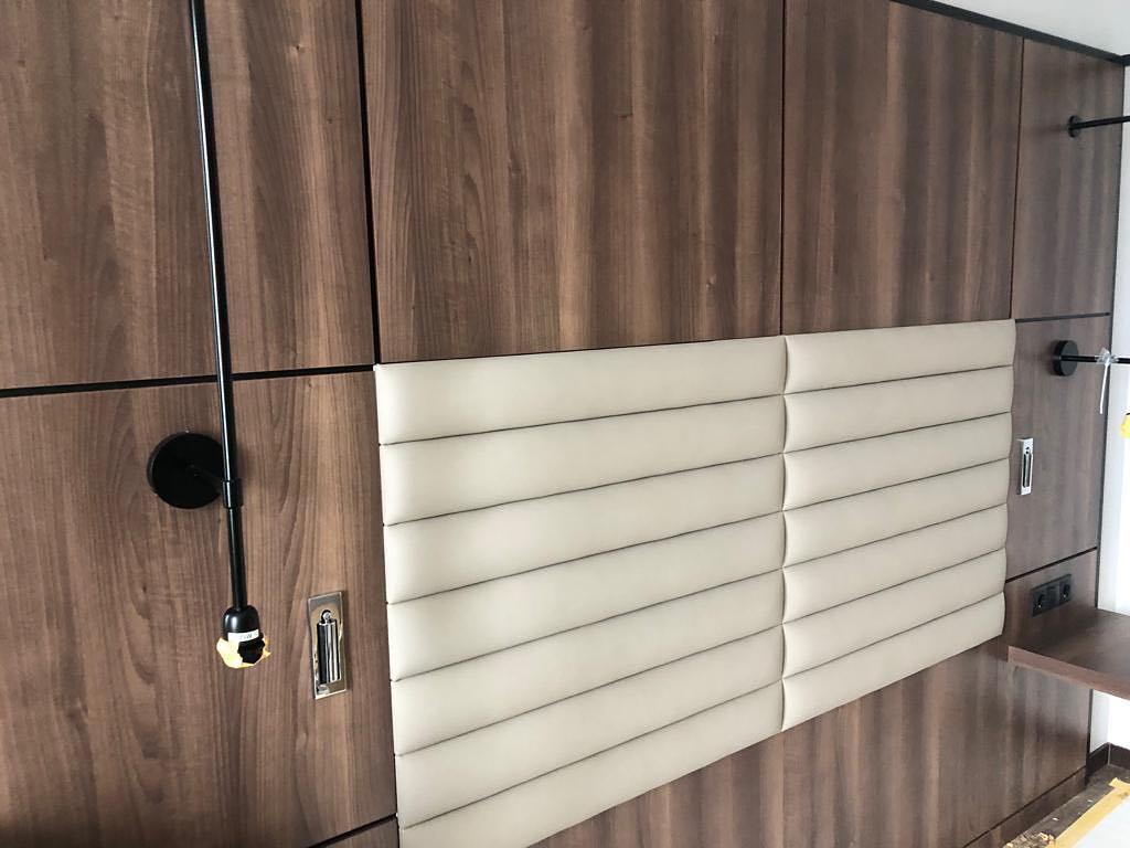 Claro Bedside Light